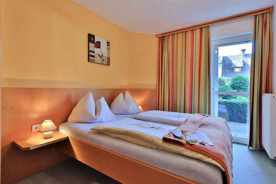 Bedroom apartment Hansel & Gretel 1 in the Hotel Garni Zerza
