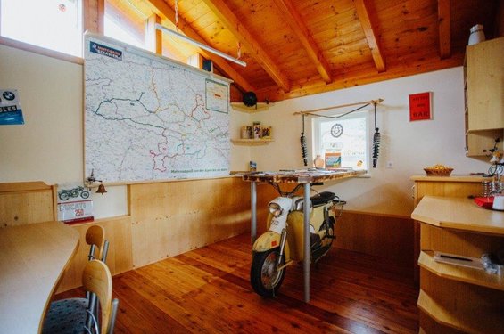 Biker hut for cozy evenings in the motorcycle hotel in Carinthia