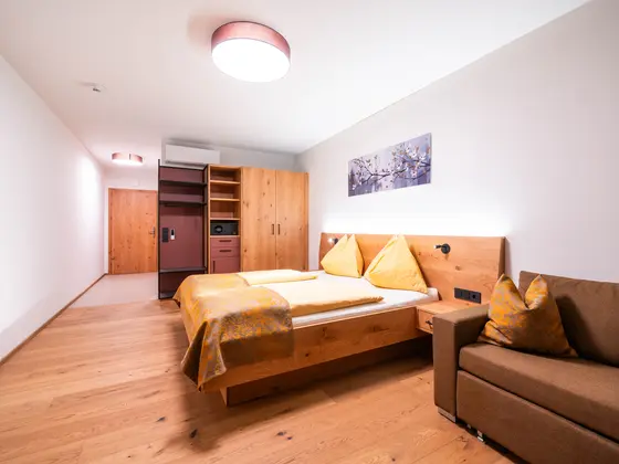 Superior Double Room at Hotel Garni Zerza. Superior Double Room at Hotel Garni Zerza.