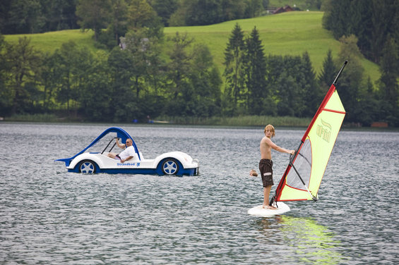Water fun at Pressegger See in Nassfeld.