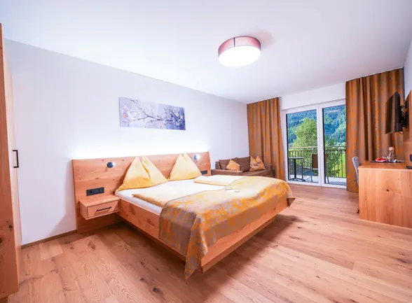 Superior Double Room at Hotel Garni Zerza.