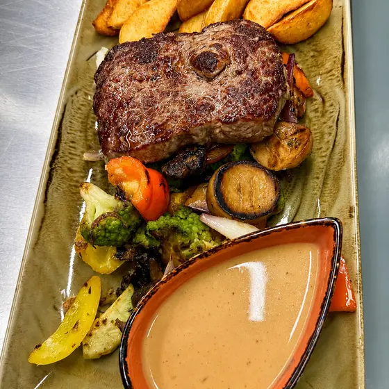 Meat dish at Vista Restaurant.