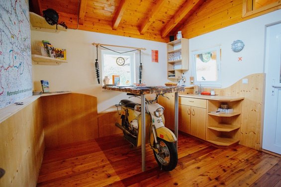Motorcycle at Hotel Garni Zerza