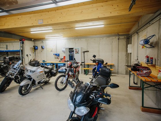 Motorcycle garage at Hotel Garni Zerza