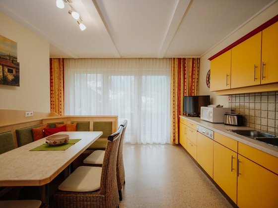 Rooms with kitchen at Hotel Garni Zerza