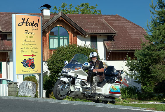 Motorcycle tour to Hotel Garni Zerza