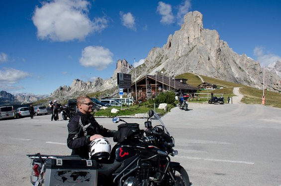 1000 bends tour by motorcycle (c) Peter Wahl