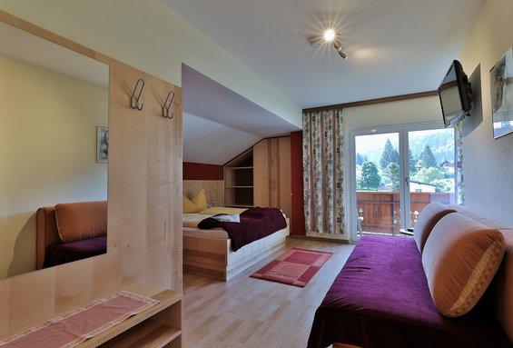Floor plan of Talbahn apartment 3 in the Hotel Garni Zerza in Nassfeld