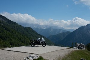 6 Valleys Tour Motorcycle