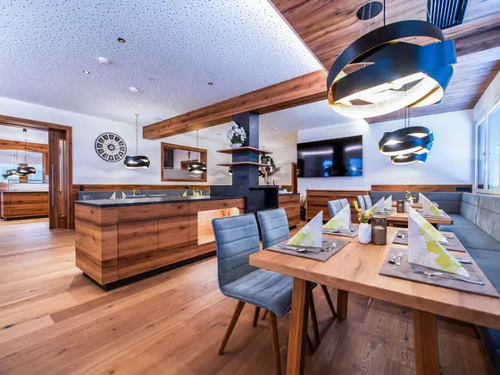 A set table at the Vista Restaurant.