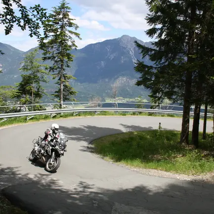 1000 Curves Tour