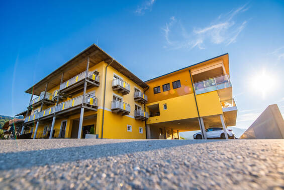 Hotel Garni Zerza with the Vista Restaurant.