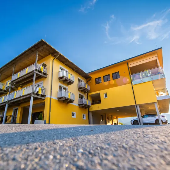 Hotel Garni Zerza with the Vista Restaurant. Hotel Garni Zerza with the Vista Restaurant.