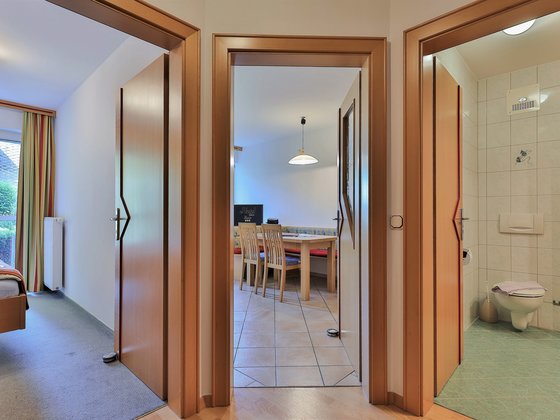 Entrance area in Apartment 1 at Hotel Garni Zerza.