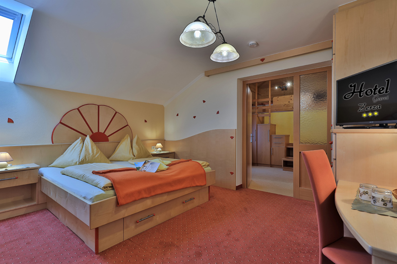 Family room no. 9 in the Hotel Garni Zerza